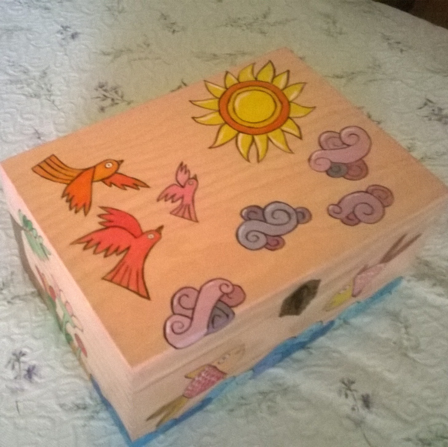 DIY 46: Caja de madera decorada con dibujos | papeldecesta